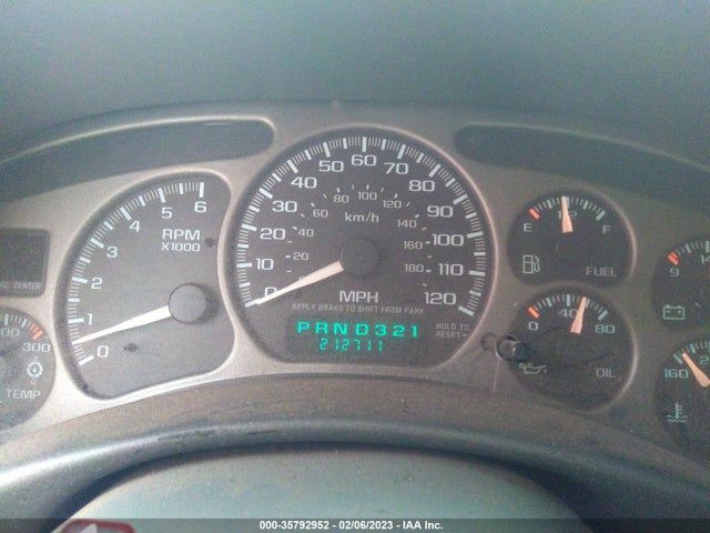GMC YUKON DENALI 2001 1GKEK63U31J292812 Image 8