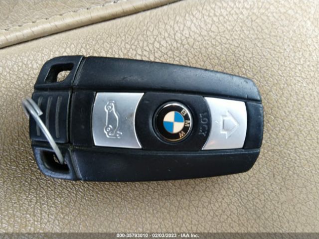 WBAVC93548K044458 BMW 3 Series 328xi