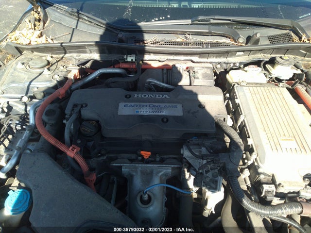 2015 Honda Accord, VIN: 1HGCR6F34FA002930