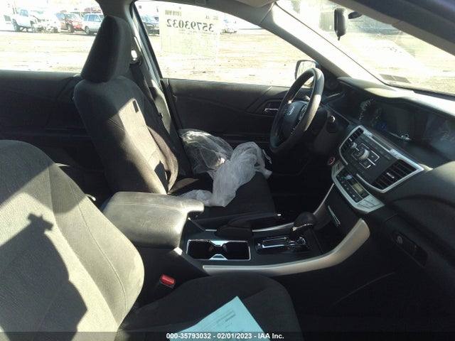 2015 Honda Accord, VIN: 1HGCR6F34FA002930