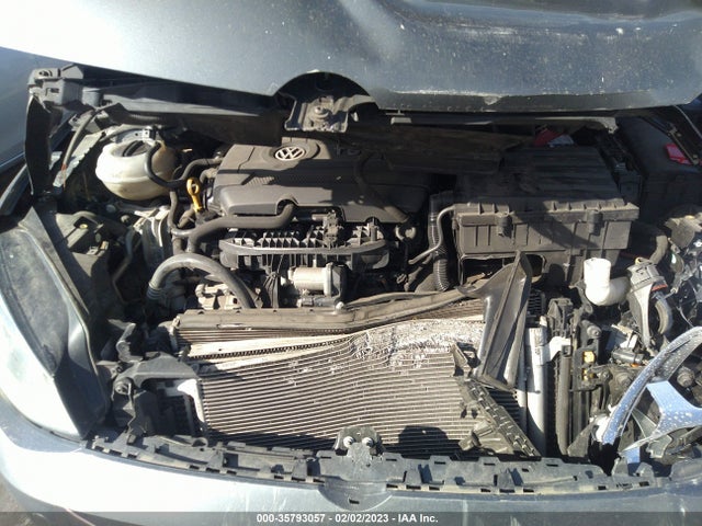 3VWC17AU2GM517728 Volkswagen Golf Sportwagen Tsi S
