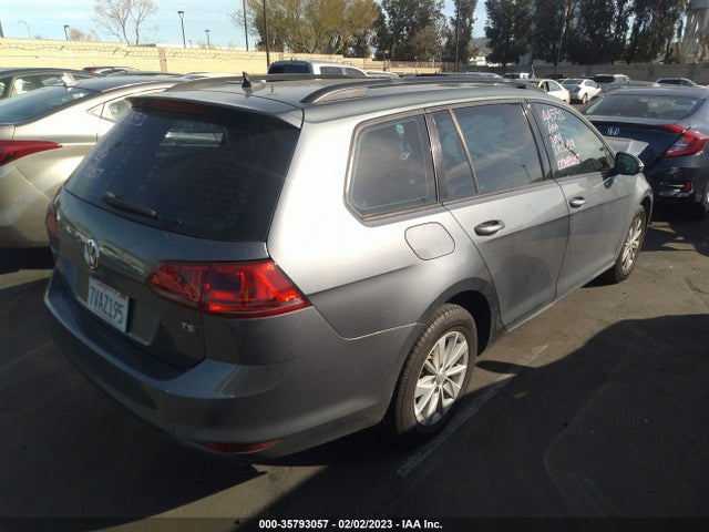 3VWC17AU2GM517728 Volkswagen Golf Sportwagen Tsi S