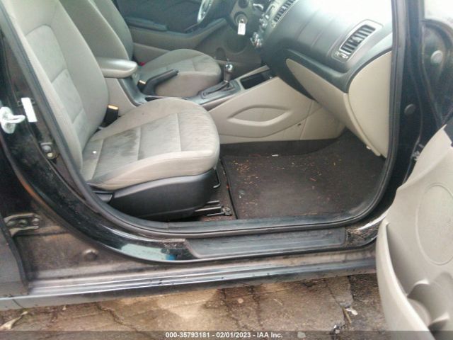 KNAFK4A68E5130016 KIA FORTE LX