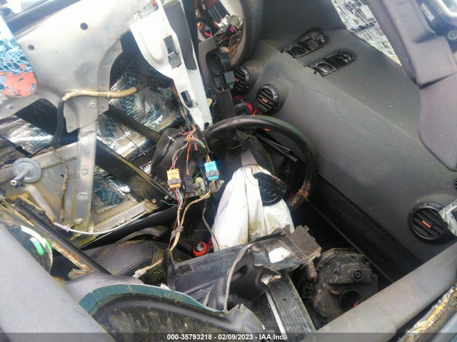 Audi TT 2002 TRUTX28N421006228 Image 6