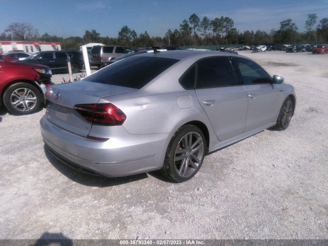 1VWAA7A3XJC030543 Volkswagen Passat 2.0t S/r-line