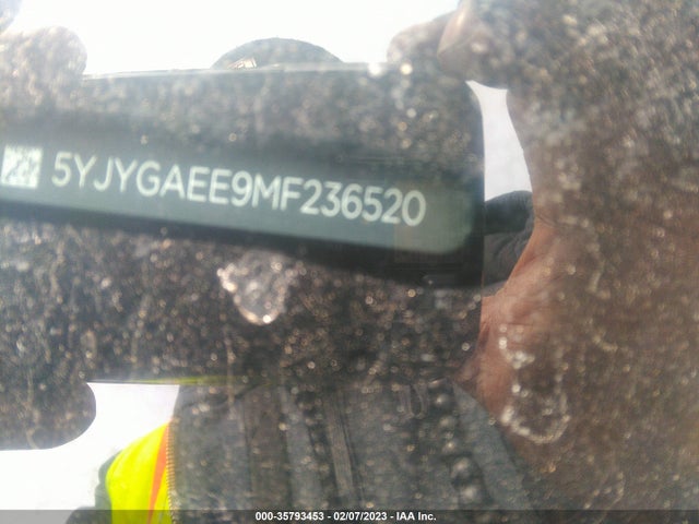 2021 Tesla Model Y, VIN: 5YJYGAEE9MF236520