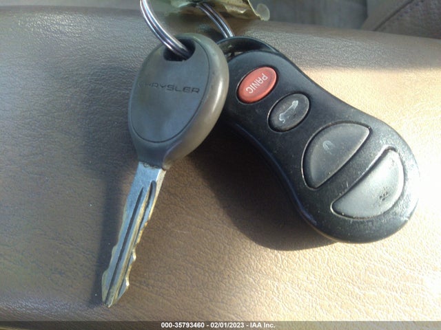 Chrysler Sebring Lxi 2004 1C3EL55RX4N321087 Image 3