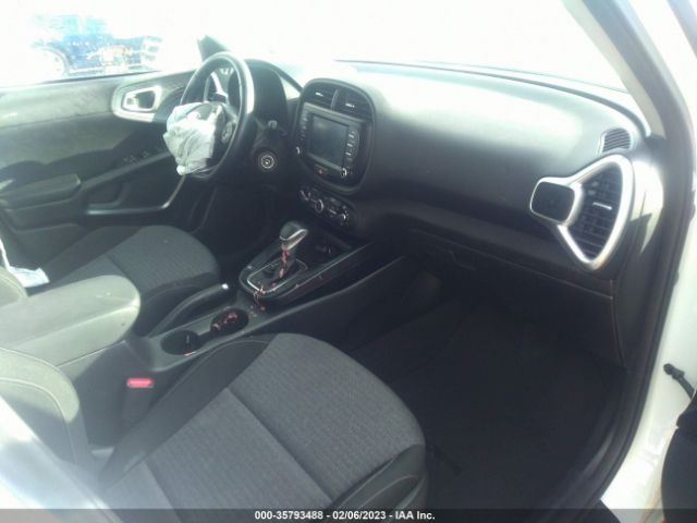 KNDJ63AU1M7765396 KIA Soul Gt-line