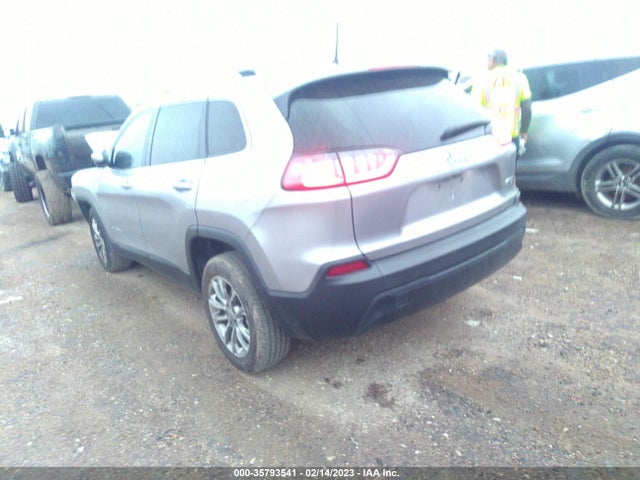 1C4PJLLB5KD266832 Jeep Cherokee Latitude Plus