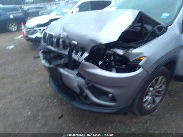 1C4PJLLB5KD266832 Jeep Cherokee Latitude Plus