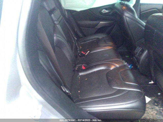 1C4PJLLB5KD266832 Jeep Cherokee Latitude Plus
