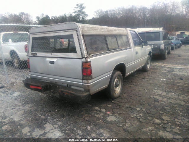 1990 ISUZU CONVENTIONAL SHORT BED VIN: JAACL11L6L7206428