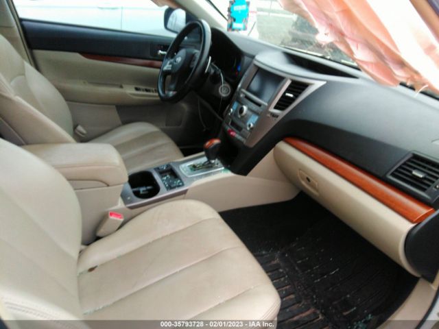 4S4BRCMC2E3283748 Subaru Outback 2.5i Limited