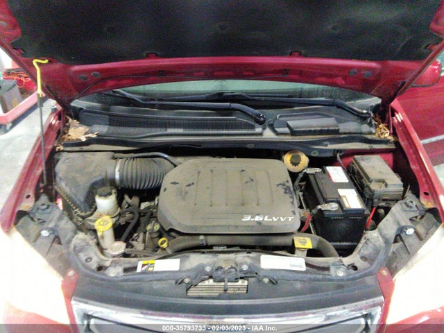 2015 Chrysler Town & Country, VIN: 2C4RC1BG1FR588763
