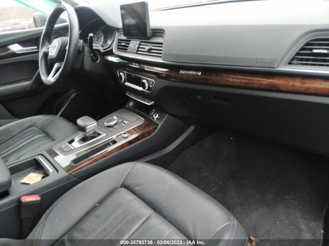 WA1ANAFY9K2047523 Audi Q5 PREMIUM