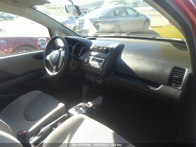 2007 HONDA FIT VIN: JHMGD38437S007291