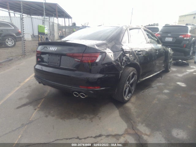 WAUB4AF42KA050583 Audi S4 Premium Plus