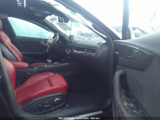 WAUB4AF42KA050583 Audi S4 Premium Plus