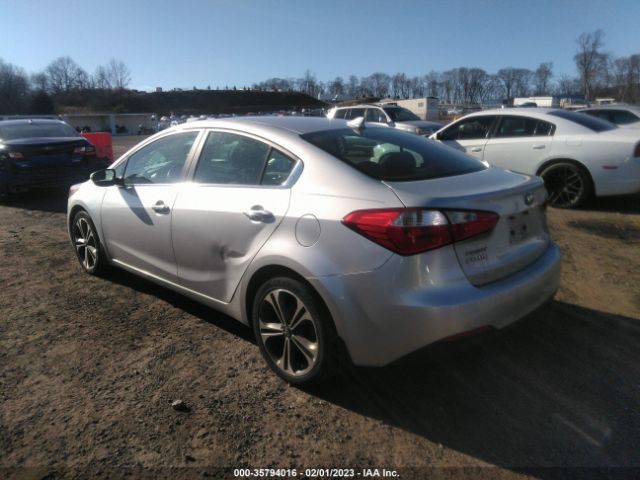 KNAFX4A89E5074672 KIA FORTE EX