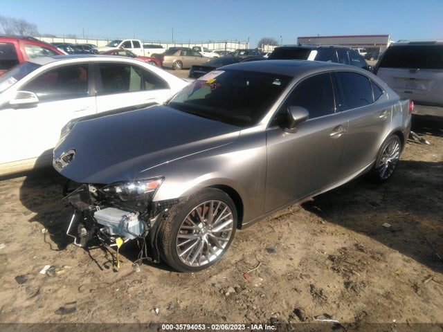 Lexus IS 200T 2016 JTHBA1D24G5023624 Image 2