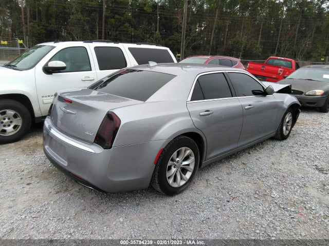 Chrysler 300 Limited 2015 2C3CCAAG1FH891821 Image 4
