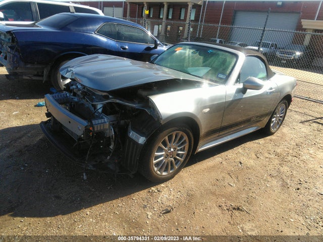 Fiat 124 Spider Classica 2017 JC1NFAEK9H0127150 Image 2