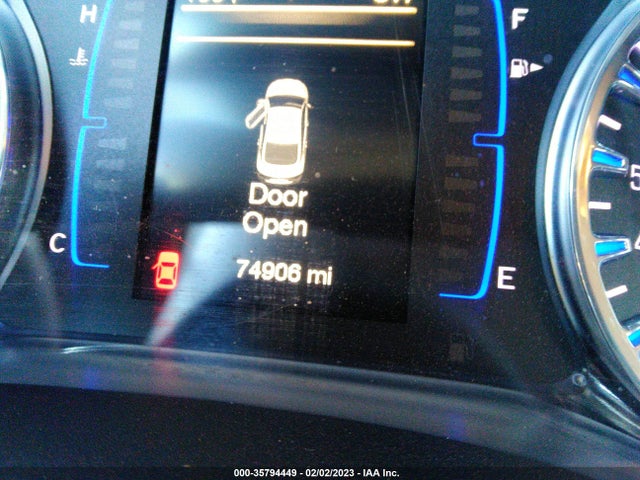Chrysler 200 Limited Platinum 2017 1C3CCCABXHN508534 Image 7