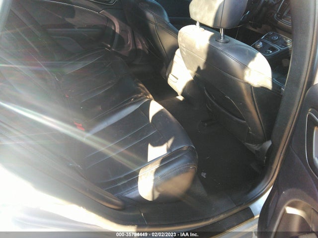 Chrysler 200 Limited Platinum 2017 1C3CCCABXHN508534 Image 8