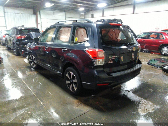 Subaru Forester 2018 JF2SJABC5JH429447 Image 4
