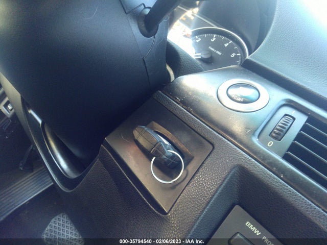 BMW 3 Series 328i 2007 WBAVA33537PV66681 Image 3