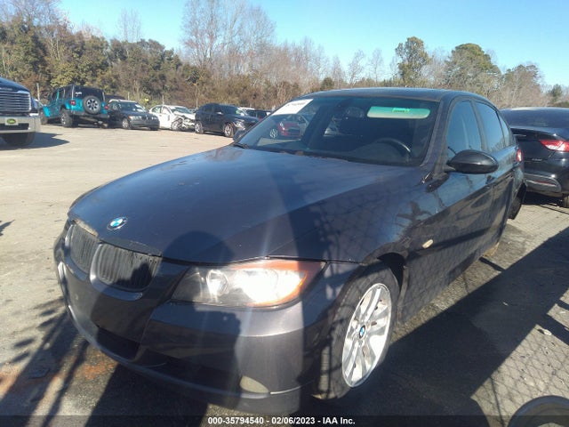 BMW 3 Series 328i 2007 WBAVA33537PV66681 Image 2