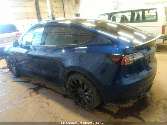 Tesla Model Y Performance 2022 7SAYGDEF7NF530450 Image 3
