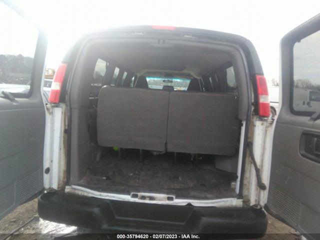 Chevrolet Express Passenger Ls 2016 1GAWGEFF1G1268227 Image 9