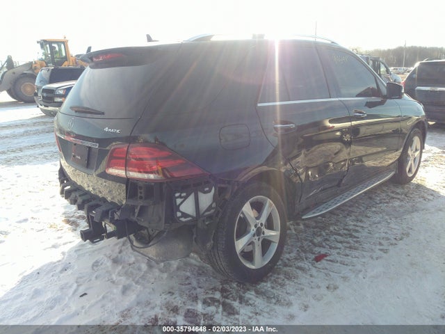2018 Mercedes-Benz GLE-Class, VIN: 4JGDA5HB4JB037099