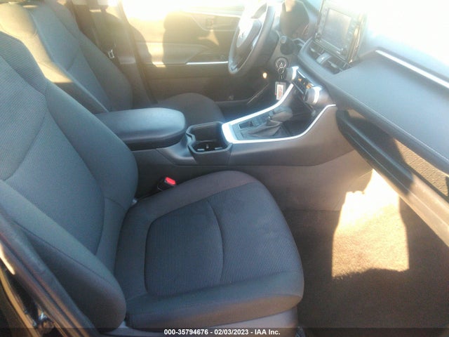 2022 TOYOTA RAV4 LE VIN: 2T3F1RFV1NW261042