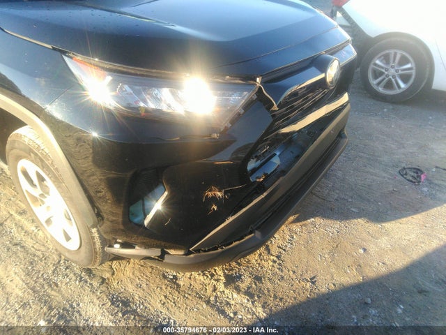 2022 TOYOTA RAV4 LE VIN: 2T3F1RFV1NW261042