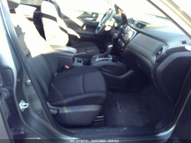 KNMAT2MV4HP586217 Nissan ROGUE S