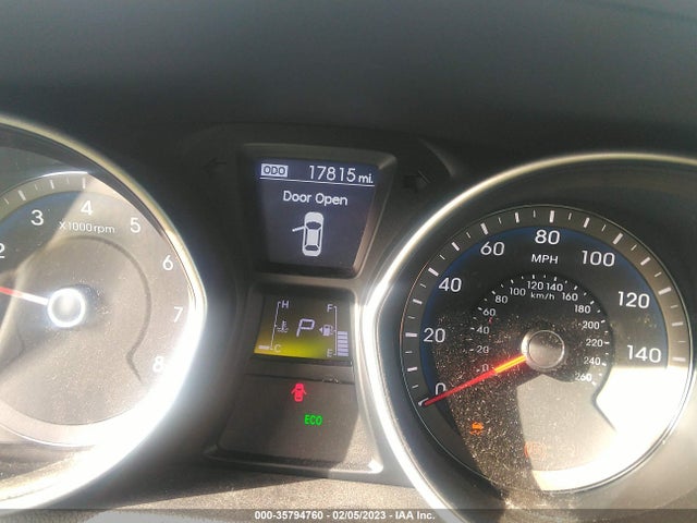Hyundai ELANTRA GT 2013 KMHD35LE0DU105354 Image 7