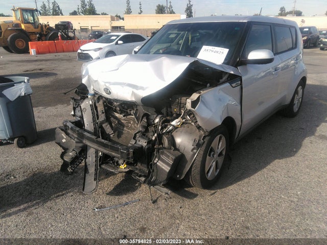 KIA Soul Base 2015 KNDJN2A21F7773853 Image 2