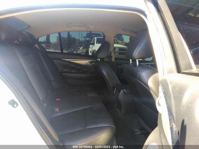 2017 Infiniti Q50, VIN: JN1CV7AP7HM641821