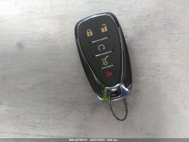 2GNAXSEV0J6106125 Chevrolet EQUINOX LT