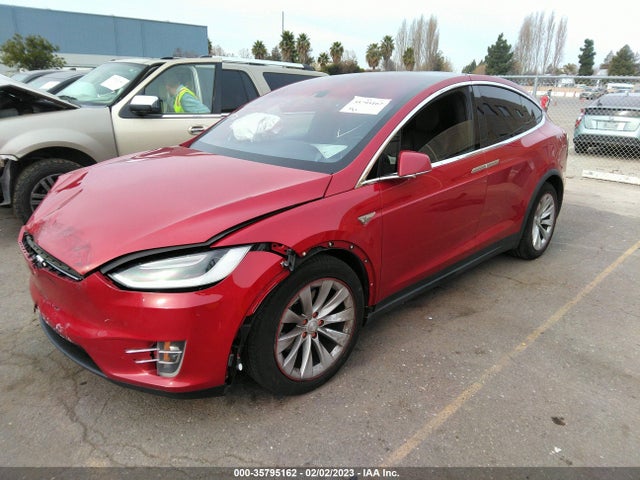 2016 Tesla Model X, VIN: 5YJXCBE20GF019008