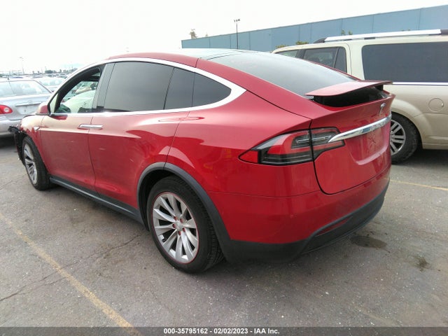 2016 Tesla Model X, VIN: 5YJXCBE20GF019008