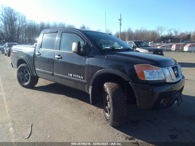 2015 Nissan Titan, VIN: 1N6AA0EC1FN512475