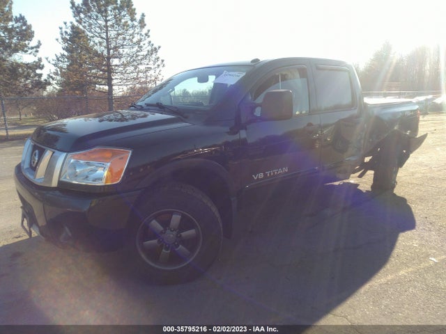 2015 Nissan Titan, VIN: 1N6AA0EC1FN512475