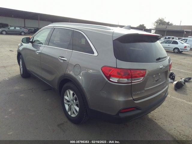 KIA SORENTO LX 2017 5XYPGDA35HG282555 Image 5