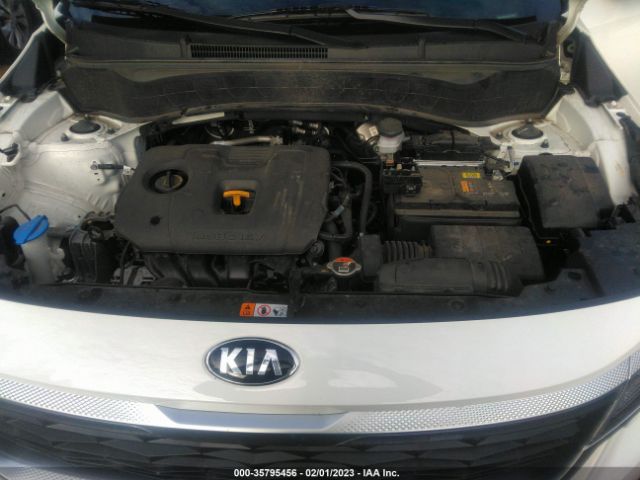 KNDEUCAAXM7157812 KIA SELTOS S