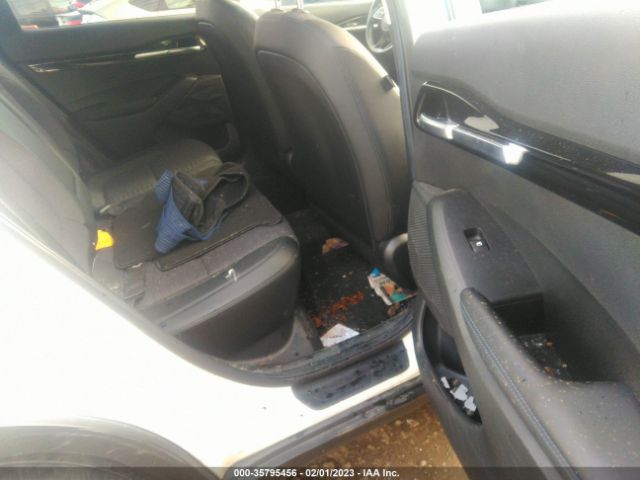 KNDEUCAAXM7157812 KIA SELTOS S