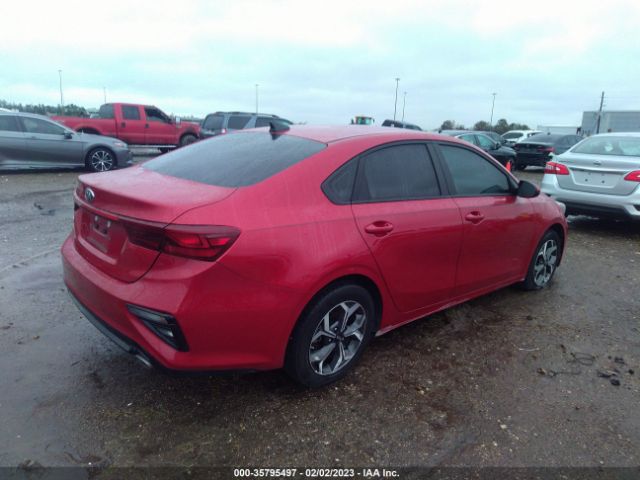 3KPF24AD8ME409843 KIA Forte Lxs