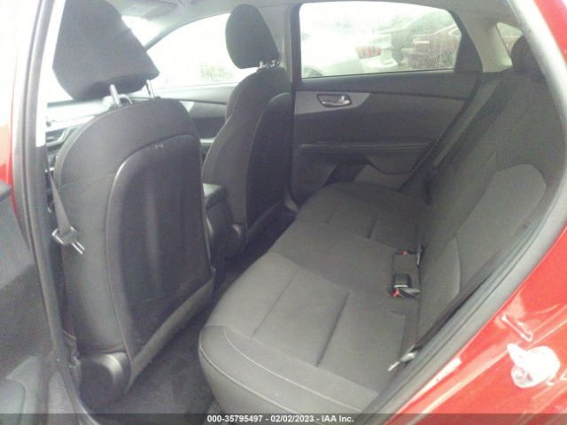 3KPF24AD8ME409843 KIA Forte Lxs